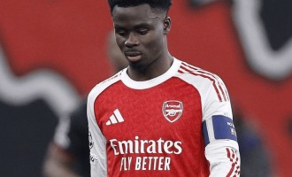 30万英镑周薪续约后仅打进1球，24岁萨卡状态低迷，阿森纳高薪给早了